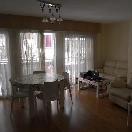 Mercado Central Homestay *